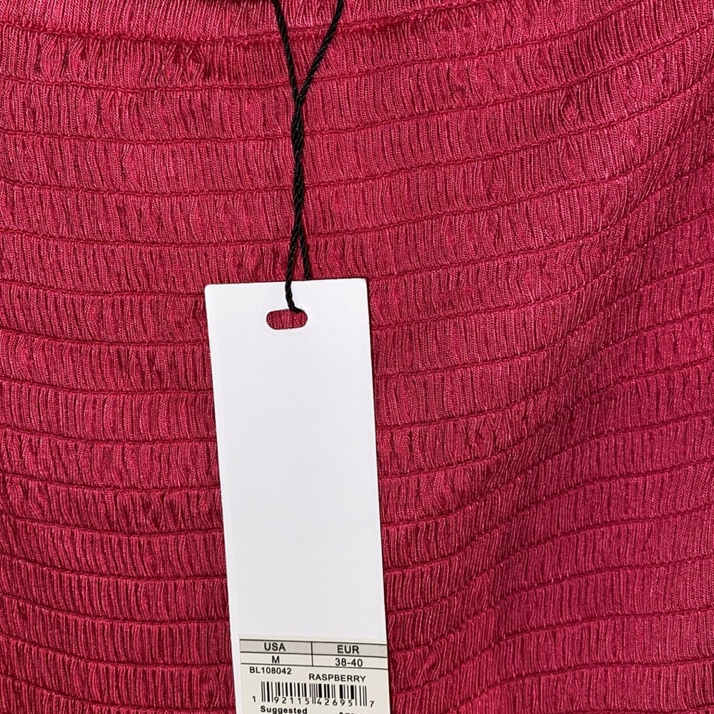 BB Dakota by Steve Madden Barbie Pink
NWT perfect for Valentine’s Day! - Picture 9 of 9